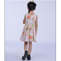 酷晶兔品牌 爆款清爽大方简单女童碎花公主雪纺裙39-88